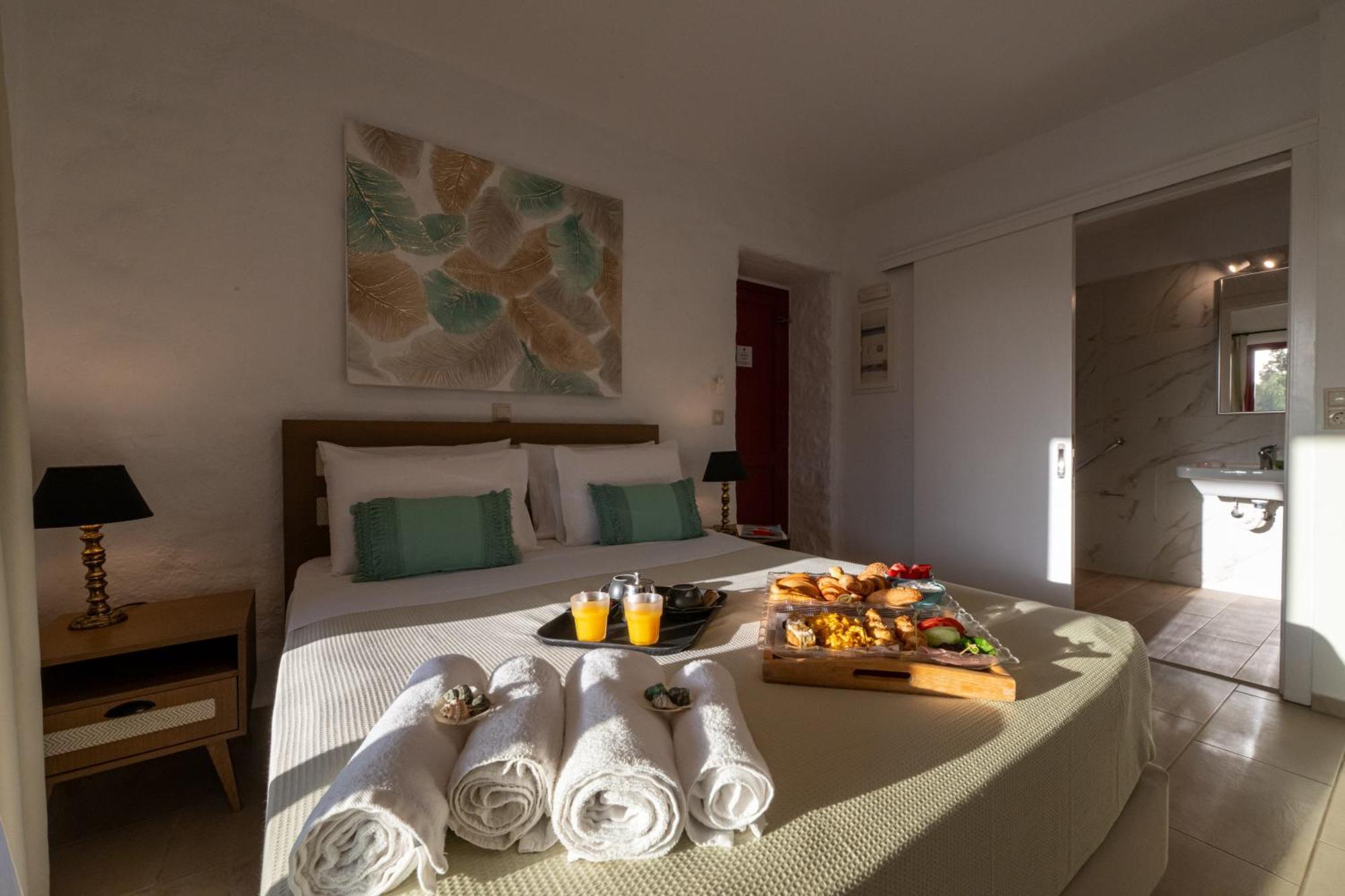 อาเบลอสซา เมโทเนียน ฮอสพิทาลิตี Aparthotel เมโธนี ภายนอก รูปภาพ