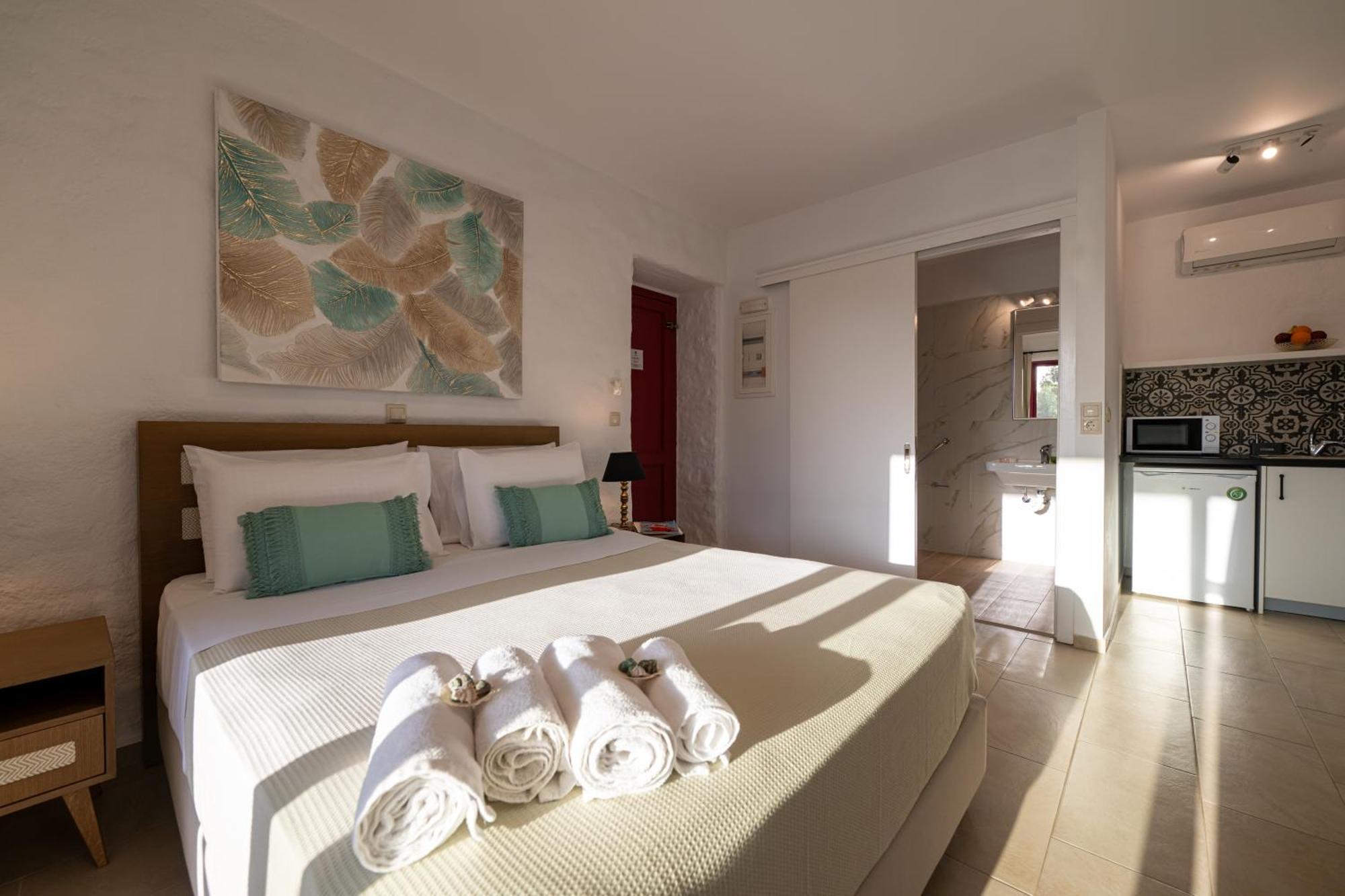 อาเบลอสซา เมโทเนียน ฮอสพิทาลิตี Aparthotel เมโธนี ภายนอก รูปภาพ
